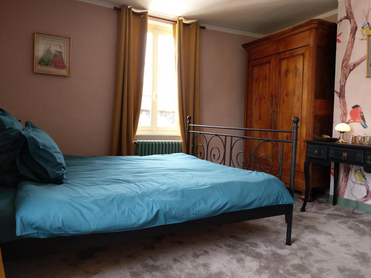 Le Grand Barrois Crecy-la-Chapelle Exterior foto