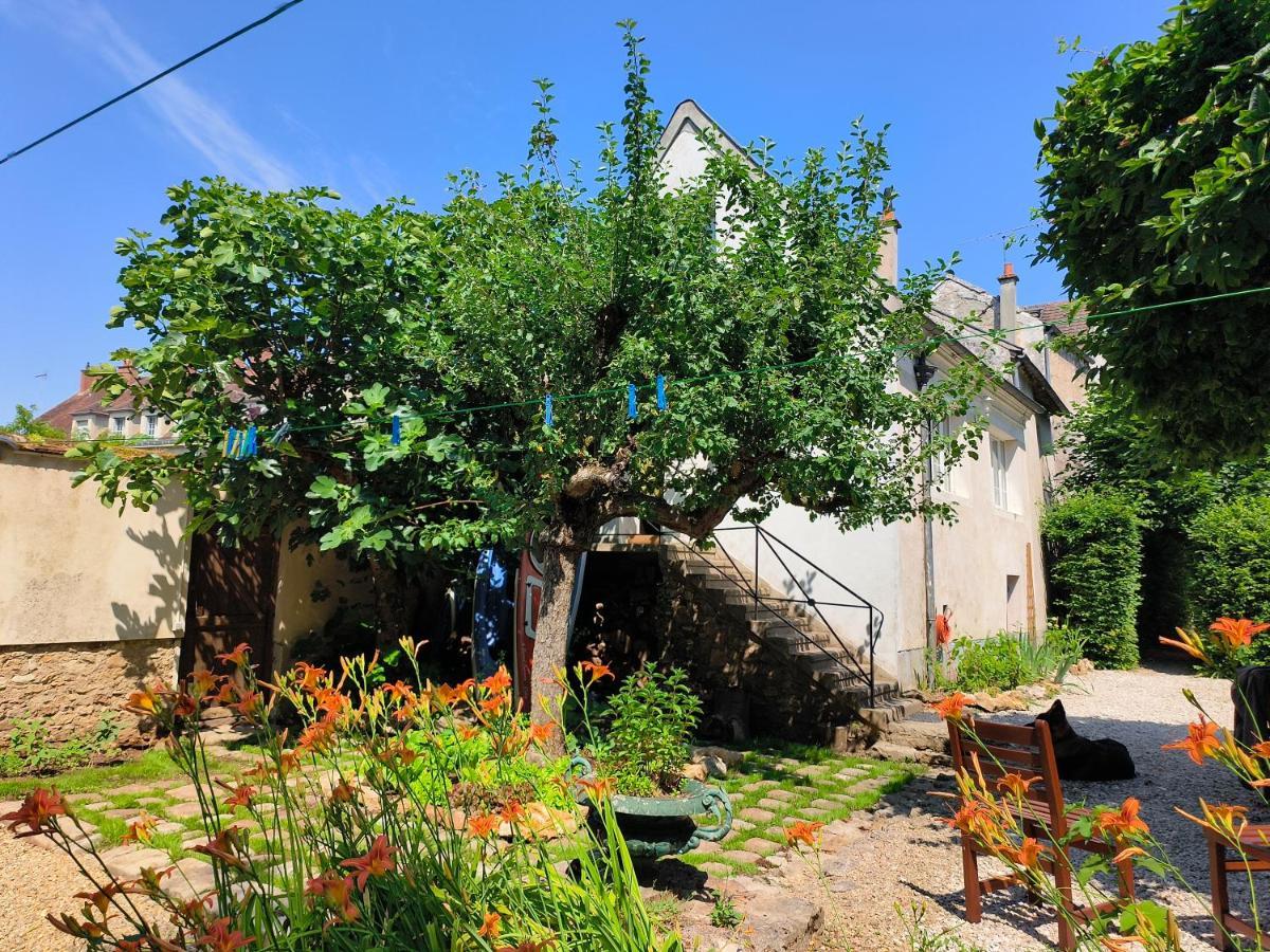 Le Grand Barrois Crecy-la-Chapelle Exterior foto