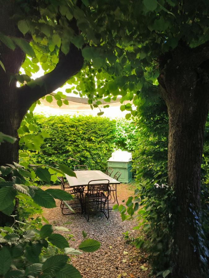 Le Grand Barrois Crecy-la-Chapelle Exterior foto